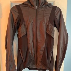 Lululemon Running Jacket Sz. 2